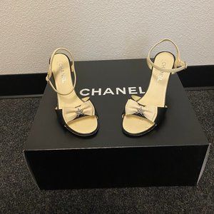 Chanel two tone heels with star embellished bows